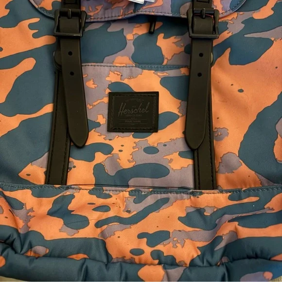 NEW Herschel Supply Company Camo Mini Backpack Recycled Flight Satin Retreat - Picture 8 of 11
